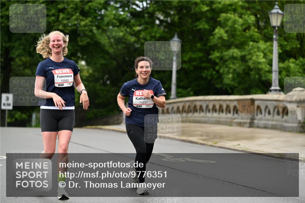 14.06.2026 - REWE Women's Run Dr. Thomas Lammeyer http://msf.ph/oto/9776351 14.06.2026 10:01:37 Laufen 10562, 11237 meine-sportfotos.de
