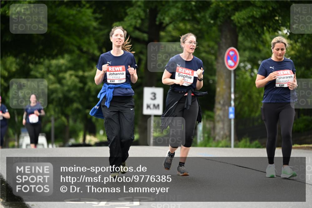 14.06.2026 - REWE Women's Run Dr. Thomas Lammeyer http://msf.ph/oto/9776385 14.06.2026 10:01:48 Laufen 11052, 57, 3, 153, 10457 meine-sportfotos.de