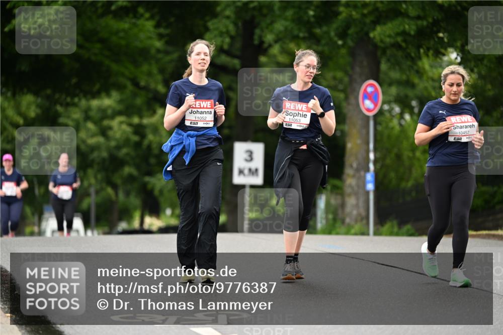 14.06.2026 - REWE Women's Run Dr. Thomas Lammeyer http://msf.ph/oto/9776387 14.06.2026 10:01:48 Laufen 11052, 7, 3, 11053, 7, 10457, 7 meine-sportfotos.de