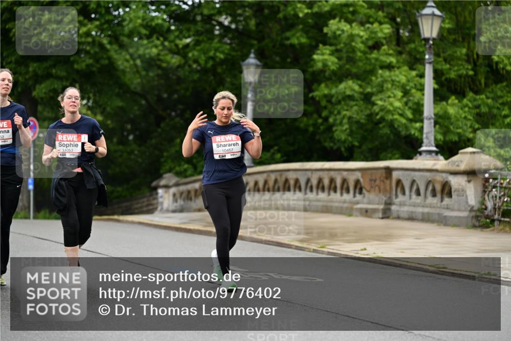 14.06.2026 - REWE Women's Run Dr. Thomas Lammeyer http://msf.ph/oto/9776402 14.06.2026 10:01:50 Laufen 52, 11053, 10457 meine-sportfotos.de