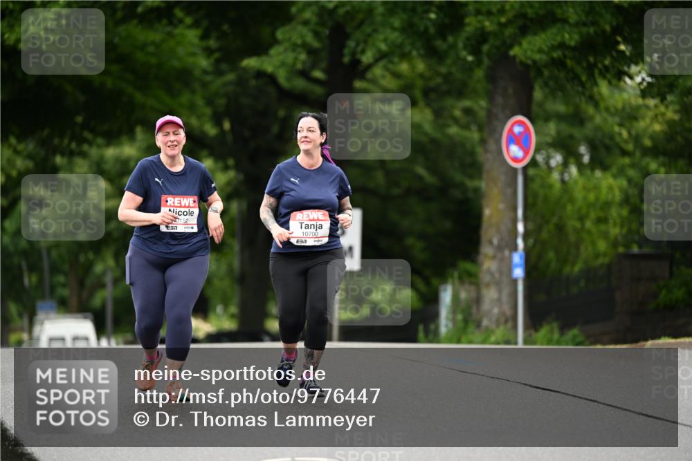 14.06.2026 - REWE Women's Run Dr. Thomas Lammeyer http://msf.ph/oto/9776447 14.06.2026 10:01:59 Laufen 103, 0152, 10700, 57 meine-sportfotos.de