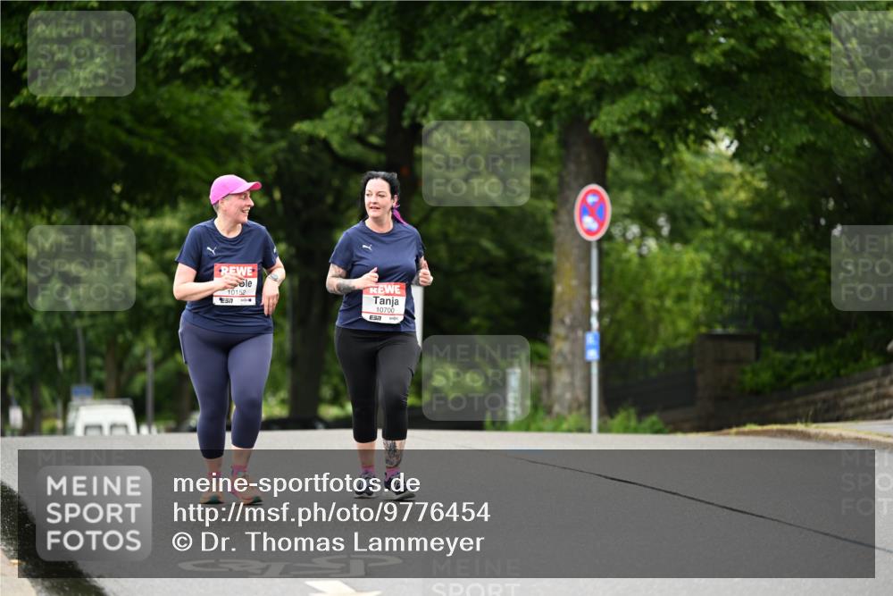 14.06.2026 - REWE Women's Run Dr. Thomas Lammeyer http://msf.ph/oto/9776454 14.06.2026 10:02:00 Laufen 10152, 10700, 57 meine-sportfotos.de