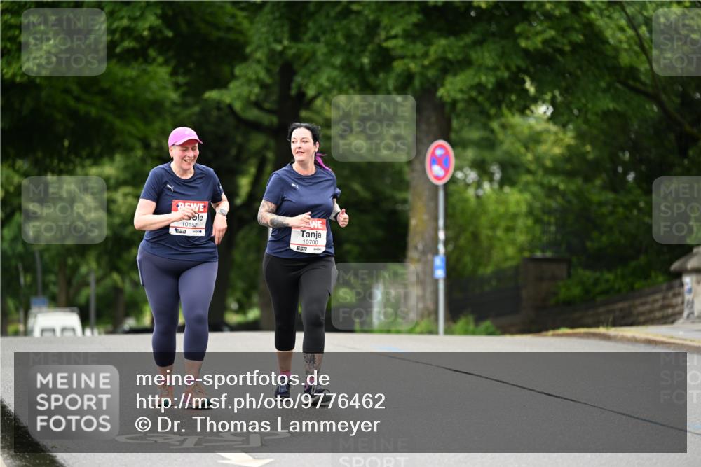 14.06.2026 - REWE Women's Run Dr. Thomas Lammeyer http://msf.ph/oto/9776462 14.06.2026 10:02:00 Laufen 103, 10152, 10700, 7 meine-sportfotos.de