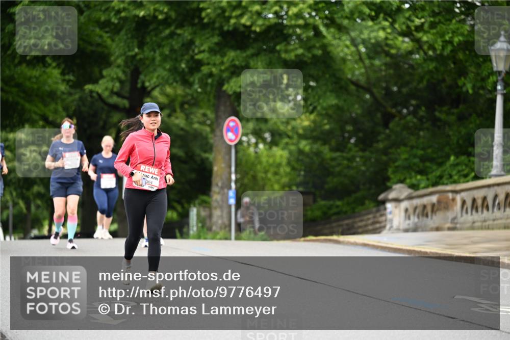 14.06.2026 - REWE Women's Run Dr. Thomas Lammeyer http://msf.ph/oto/9776497 14.06.2026 10:03:22 Laufen 364 meine-sportfotos.de