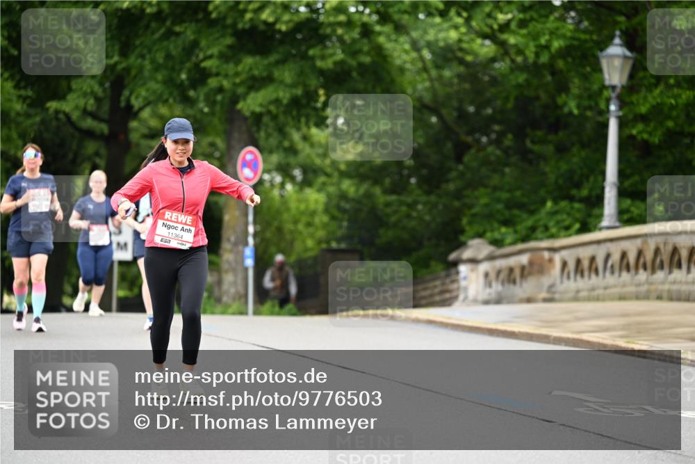 14.06.2026 - REWE Women's Run Dr. Thomas Lammeyer http://msf.ph/oto/9776503 14.06.2026 10:03:22 Laufen 11364, 7 meine-sportfotos.de