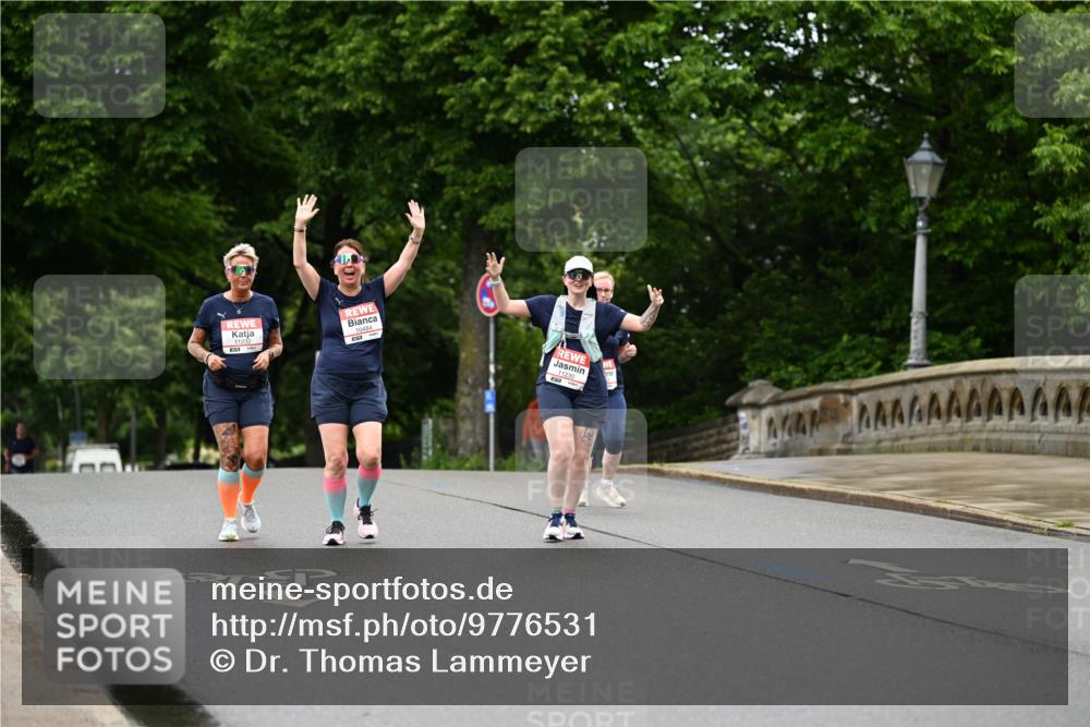 14.06.2026 - REWE Women's Run Dr. Thomas Lammeyer http://msf.ph/oto/9776531 14.06.2026 10:03:26 Laufen 11232 meine-sportfotos.de