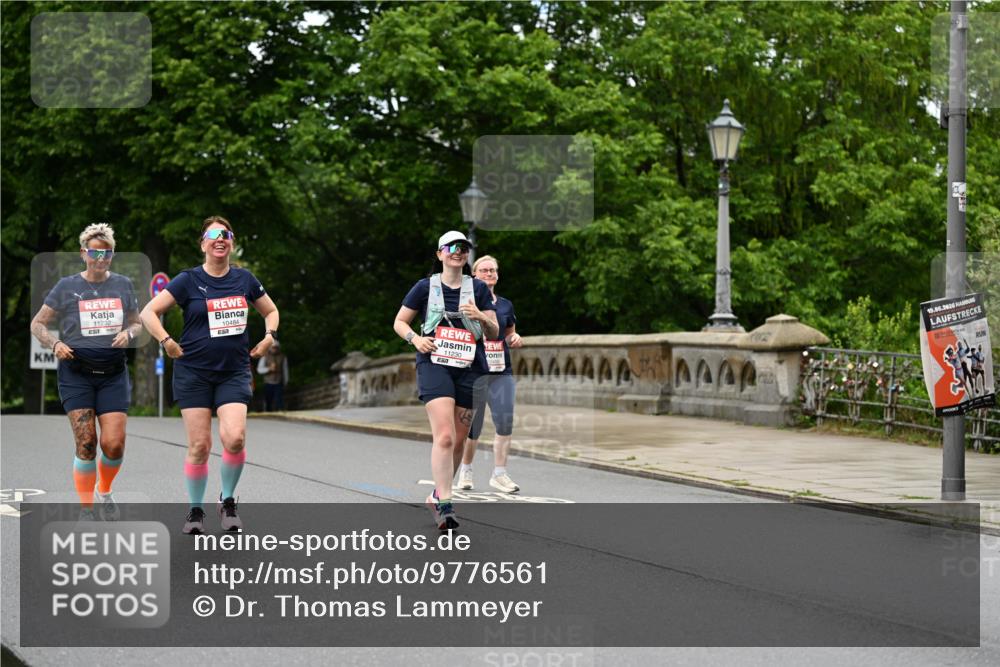 14.06.2026 - REWE Women's Run Dr. Thomas Lammeyer http://msf.ph/oto/9776561 14.06.2026 10:03:29 Laufen 11232, 10484, 57, 11230, 10459, 19, 2026 meine-sportfotos.de
