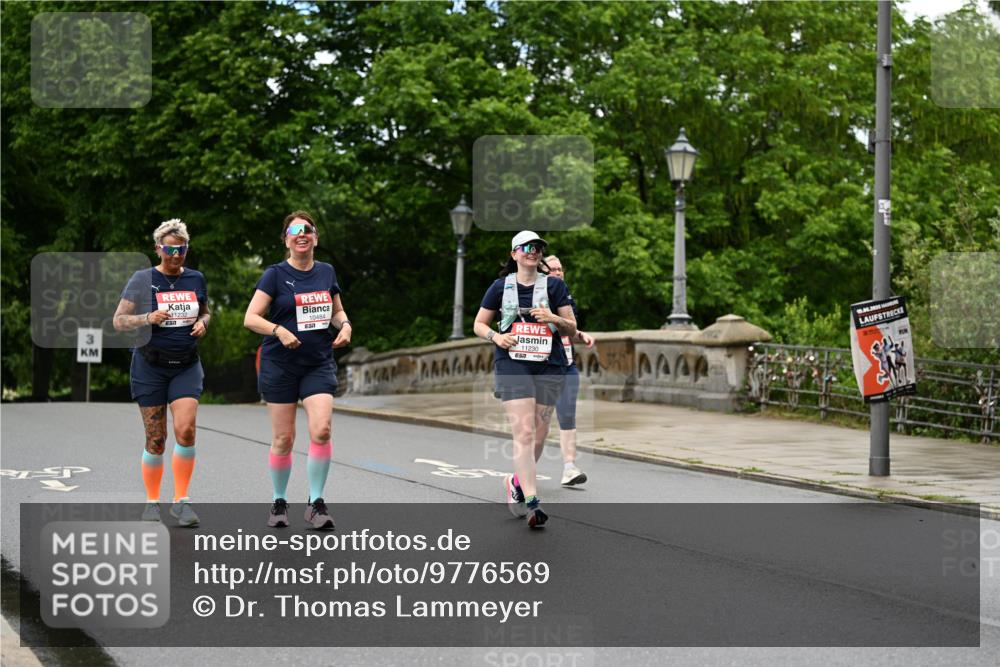 14.06.2026 - REWE Women's Run Dr. Thomas Lammeyer http://msf.ph/oto/9776569 14.06.2026 10:03:30 Laufen 3, 11232, 10484, 11230, 19, 2026 meine-sportfotos.de