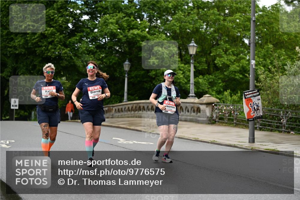 14.06.2026 - REWE Women's Run Dr. Thomas Lammeyer http://msf.ph/oto/9776575 14.06.2026 10:03:31 Laufen 3, 11, 57, 10484, 651, 11230, 19, 2026 meine-sportfotos.de