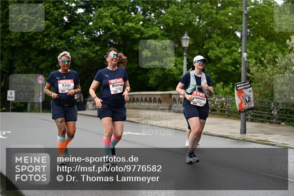 14.06.2026 - REWE Women's Run Dr. Thomas Lammeyer http://msf.ph/oto/9776582 14.06.2026 10:03:32 Laufen 11232, 57, 10484, 11230 meine-sportfotos.de