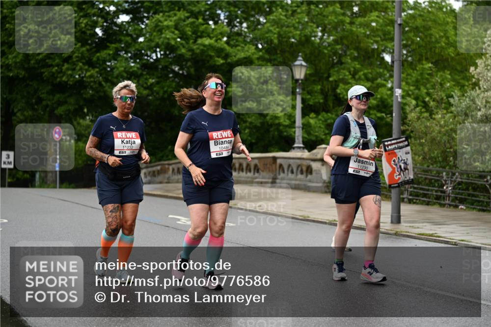 14.06.2026 - REWE Women's Run Dr. Thomas Lammeyer http://msf.ph/oto/9776586 14.06.2026 10:03:32 Laufen 3, 11230, 11232, 7, 10484, 57 meine-sportfotos.de