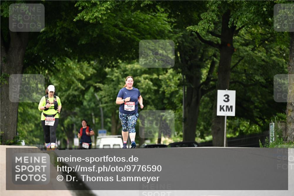 14.06.2026 - REWE Women's Run Dr. Thomas Lammeyer http://msf.ph/oto/9776590 14.06.2026 10:03:39 Laufen 3 meine-sportfotos.de