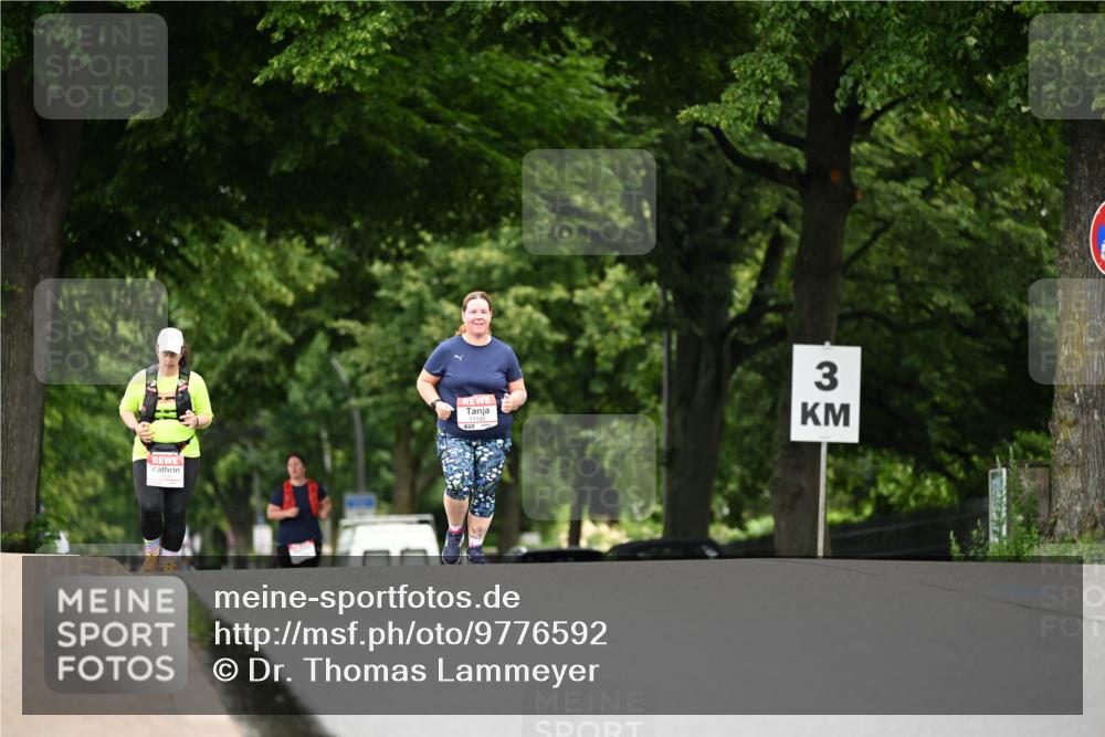 14.06.2026 - REWE Women's Run Dr. Thomas Lammeyer http://msf.ph/oto/9776592 14.06.2026 10:03:40 Laufen 3 meine-sportfotos.de