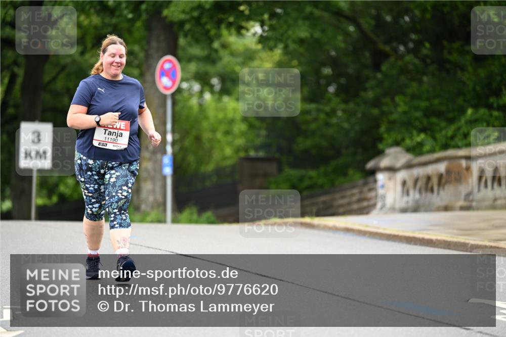 14.06.2026 - REWE Women's Run Dr. Thomas Lammeyer http://msf.ph/oto/9776620 14.06.2026 10:03:48 Laufen 3, 11190 meine-sportfotos.de