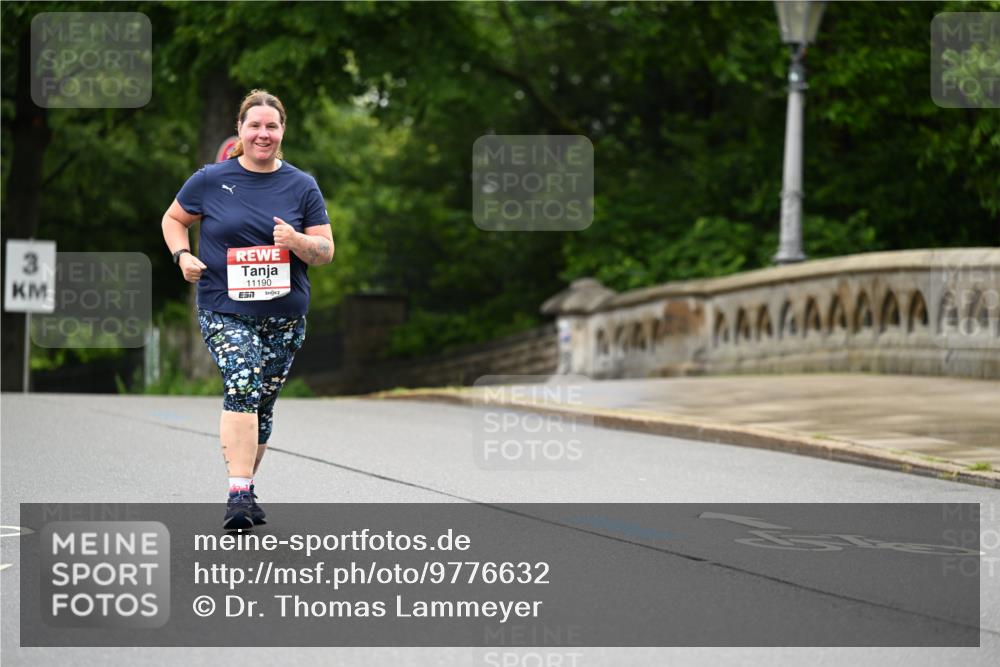 14.06.2026 - REWE Women's Run Dr. Thomas Lammeyer http://msf.ph/oto/9776632 14.06.2026 10:03:49 Laufen 3, 11190 meine-sportfotos.de