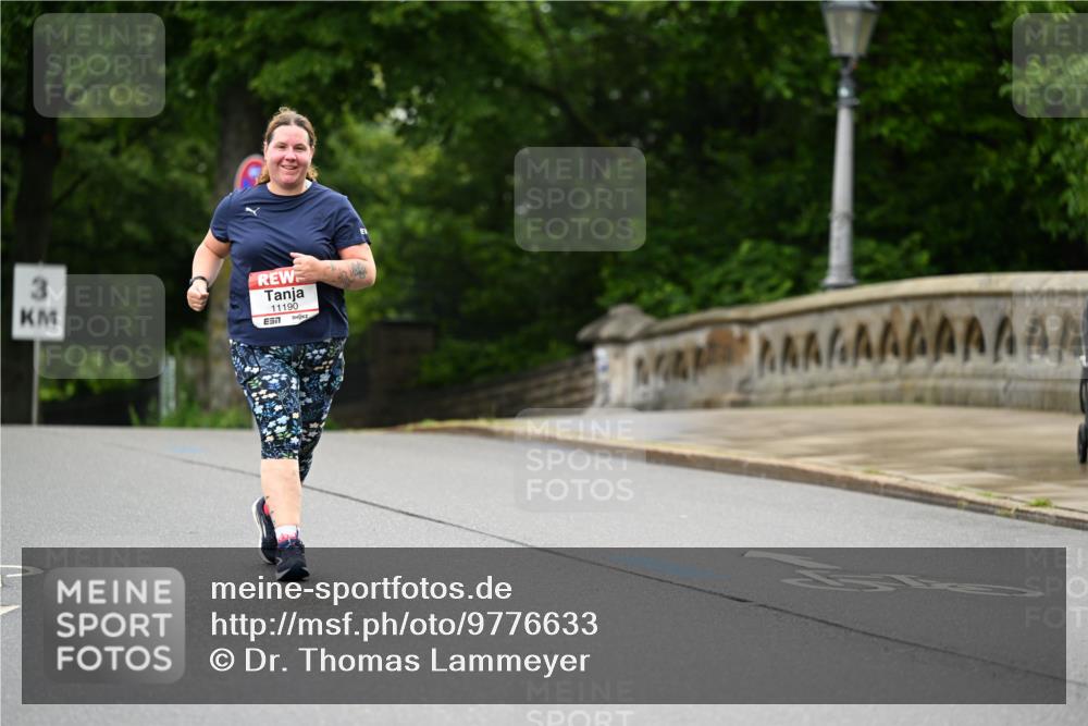 14.06.2026 - REWE Women's Run Dr. Thomas Lammeyer http://msf.ph/oto/9776633 14.06.2026 10:03:49 Laufen 3, 11190, 657 meine-sportfotos.de