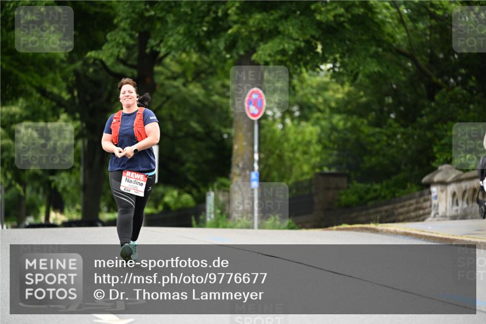 14.06.2026 - REWE Women's Run Dr. Thomas Lammeyer http://msf.ph/oto/9776677 14.06.2026 10:03:57 Laufen 10540 meine-sportfotos.de