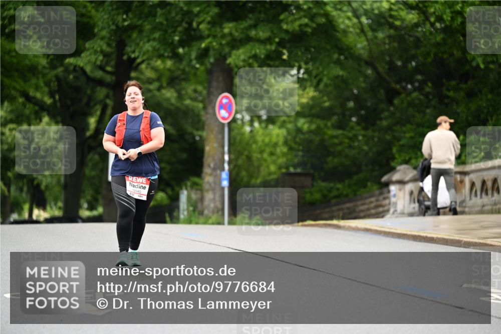14.06.2026 - REWE Women's Run Dr. Thomas Lammeyer http://msf.ph/oto/9776684 14.06.2026 10:03:58 Laufen 10540 meine-sportfotos.de