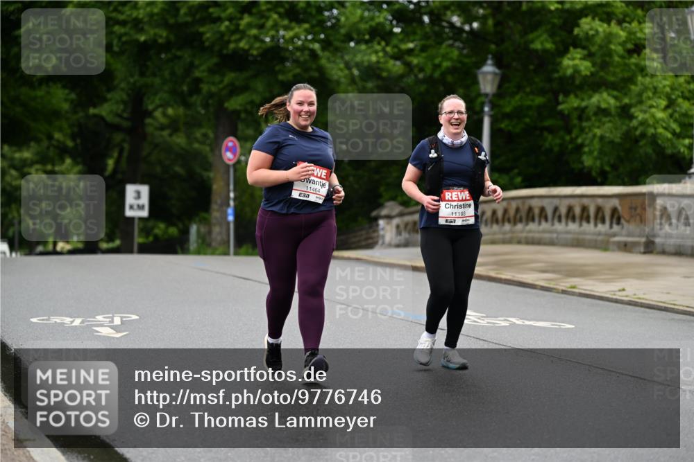 14.06.2026 - REWE Women's Run Dr. Thomas Lammeyer http://msf.ph/oto/9776746 14.06.2026 10:04:47 Laufen 11464, 11193, 7 meine-sportfotos.de