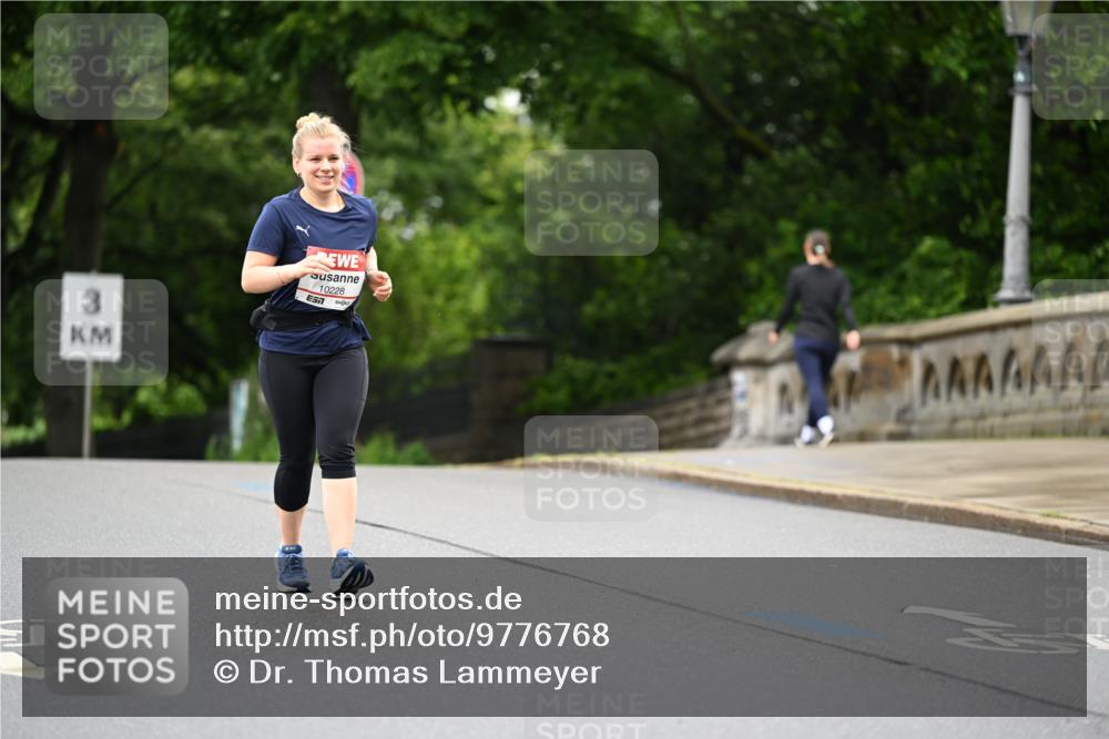 14.06.2026 - REWE Women's Run Dr. Thomas Lammeyer http://msf.ph/oto/9776768 14.06.2026 10:05:45 Laufen 3, 10228, 7 meine-sportfotos.de