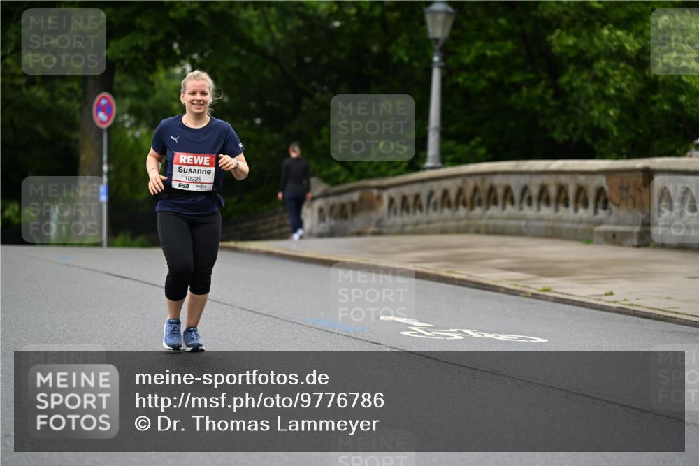 14.06.2026 - REWE Women's Run Dr. Thomas Lammeyer http://msf.ph/oto/9776786 14.06.2026 10:05:47 Laufen 10228 meine-sportfotos.de