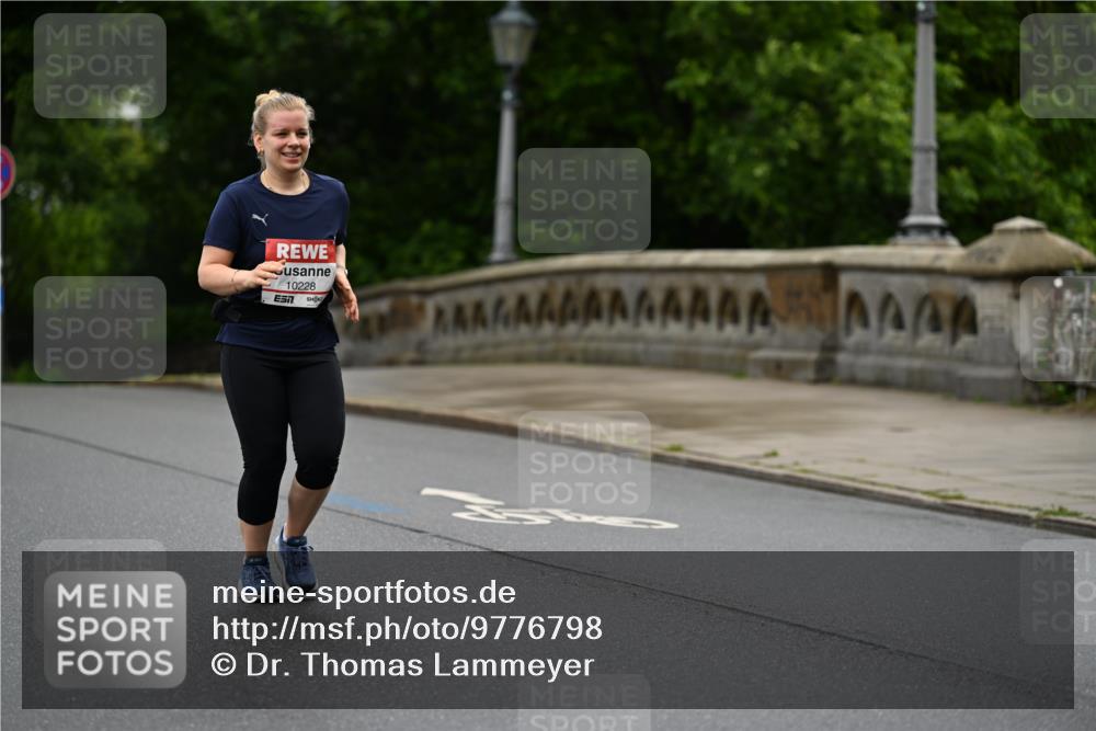 14.06.2026 - REWE Women's Run Dr. Thomas Lammeyer http://msf.ph/oto/9776798 14.06.2026 10:05:48 Laufen 10228 meine-sportfotos.de