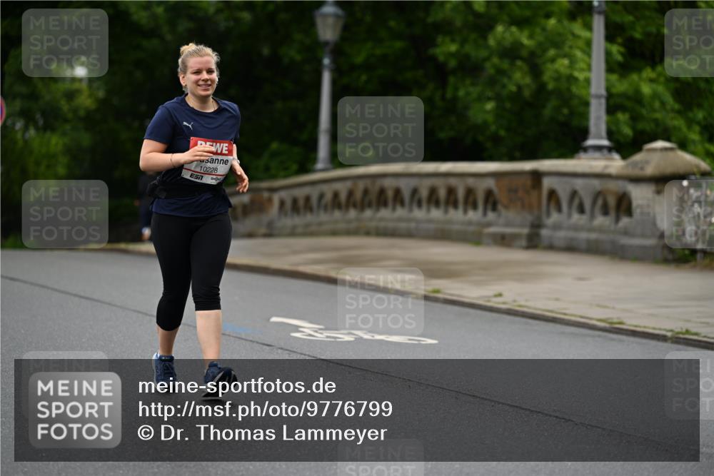 14.06.2026 - REWE Women's Run Dr. Thomas Lammeyer http://msf.ph/oto/9776799 14.06.2026 10:05:48 Laufen 10228 meine-sportfotos.de