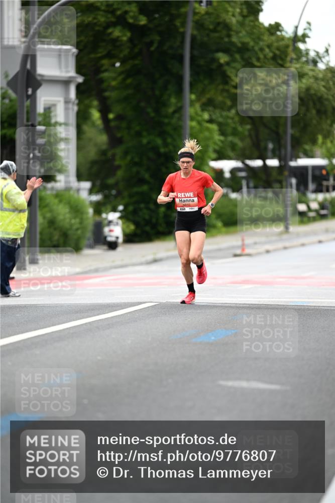 14.06.2026 - REWE Women's Run Dr. Thomas Lammeyer http://msf.ph/oto/9776807 14.06.2026 10:38:26 Laufen 5910 meine-sportfotos.de