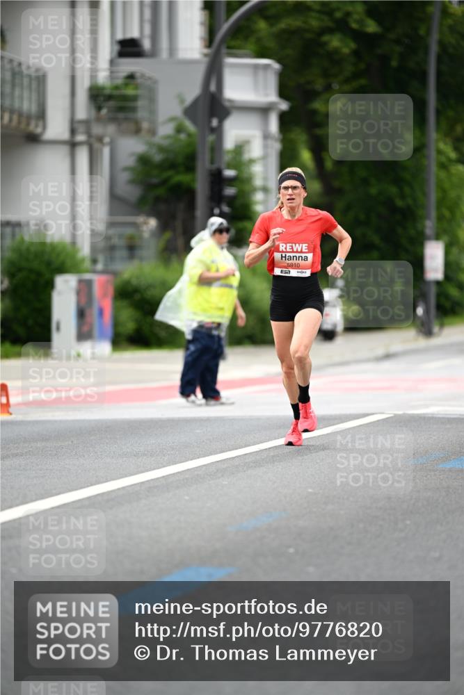 14.06.2026 - REWE Women's Run Dr. Thomas Lammeyer http://msf.ph/oto/9776820 14.06.2026 10:38:27 Laufen 5910 meine-sportfotos.de