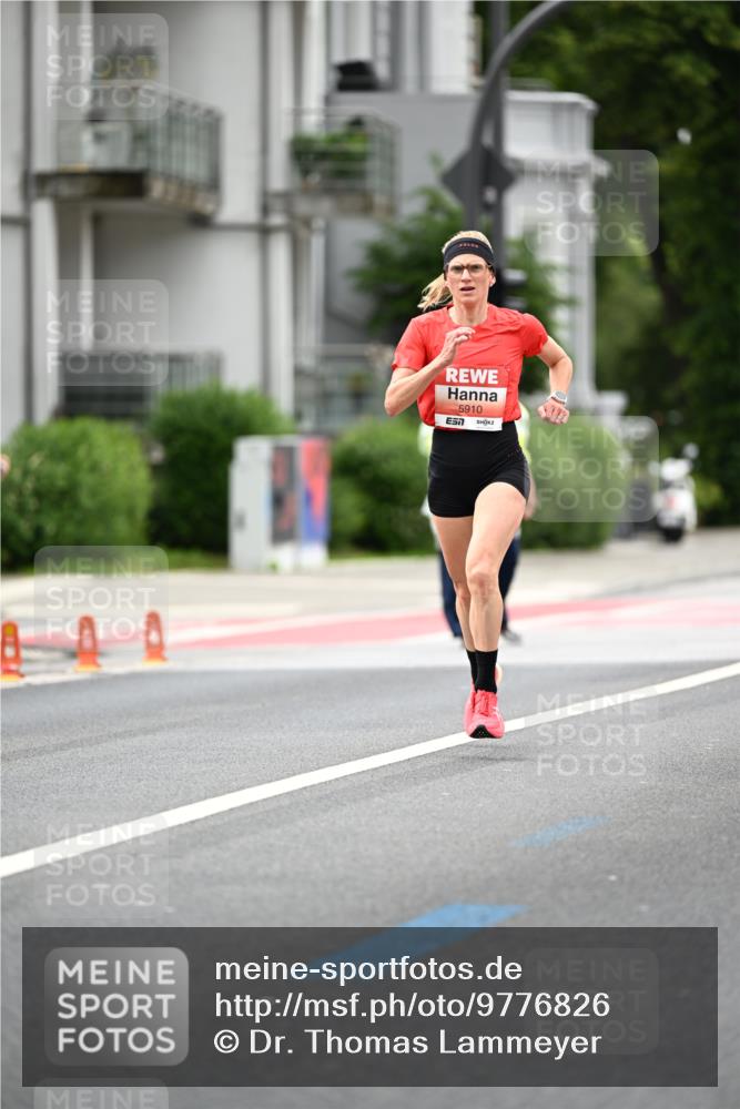 14.06.2026 - REWE Women's Run Dr. Thomas Lammeyer http://msf.ph/oto/9776826 14.06.2026 10:38:27 Laufen 5910 meine-sportfotos.de