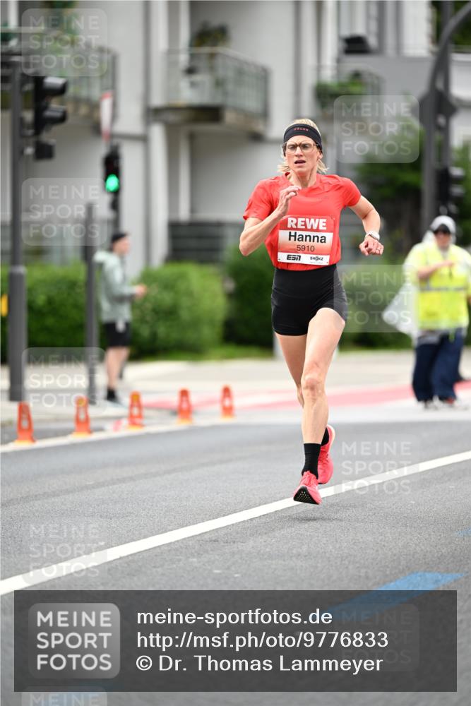 14.06.2026 - REWE Women's Run Dr. Thomas Lammeyer http://msf.ph/oto/9776833 14.06.2026 10:38:28 Laufen 5910 meine-sportfotos.de