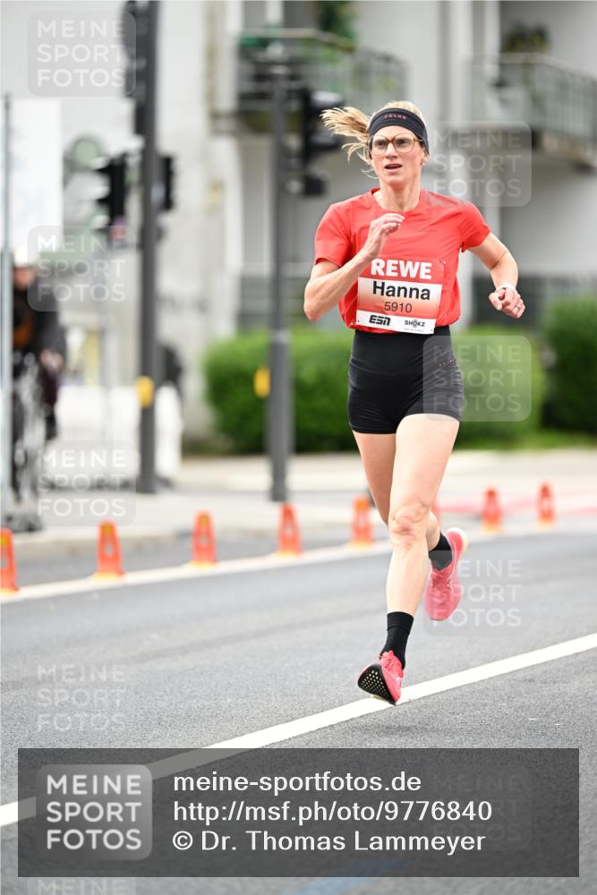 14.06.2026 - REWE Women's Run Dr. Thomas Lammeyer http://msf.ph/oto/9776840 14.06.2026 10:38:29 Laufen 5910, 7 meine-sportfotos.de
