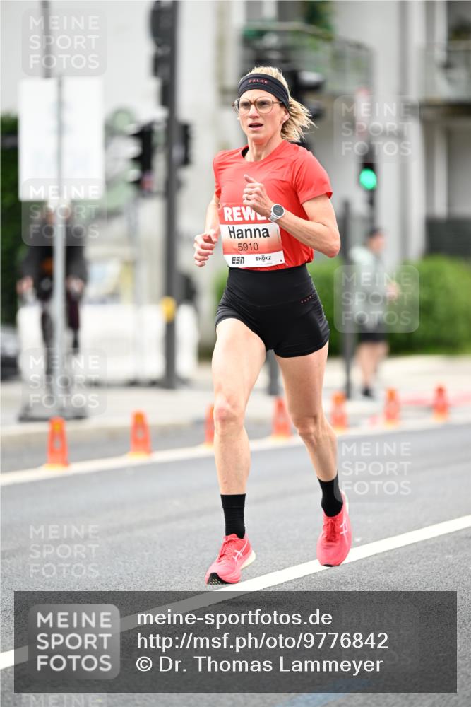 14.06.2026 - REWE Women's Run Dr. Thomas Lammeyer http://msf.ph/oto/9776842 14.06.2026 10:38:29 Laufen 5910 meine-sportfotos.de