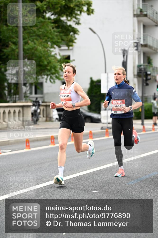 14.06.2026 - REWE Women's Run Dr. Thomas Lammeyer http://msf.ph/oto/9776890 14.06.2026 10:38:45 Laufen 5737, 5906, 7 meine-sportfotos.de