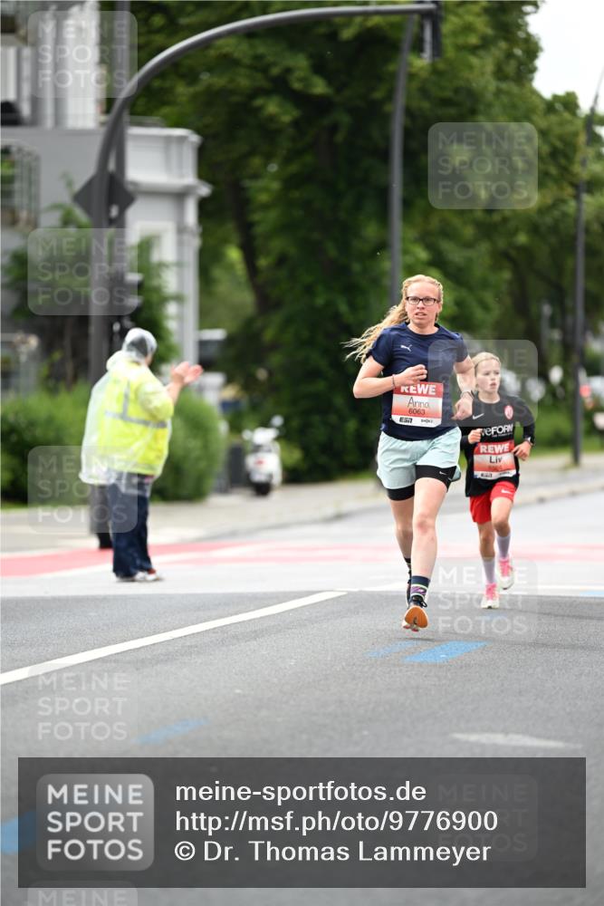 14.06.2026 - REWE Women's Run Dr. Thomas Lammeyer http://msf.ph/oto/9776900 14.06.2026 10:38:52 Laufen 6063, 7, 5504 meine-sportfotos.de