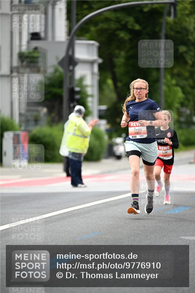 14.06.2026 - REWE Women's Run Dr. Thomas Lammeyer http://msf.ph/oto/9776910 14.06.2026 10:38:53 Laufen 6063, 7 meine-sportfotos.de