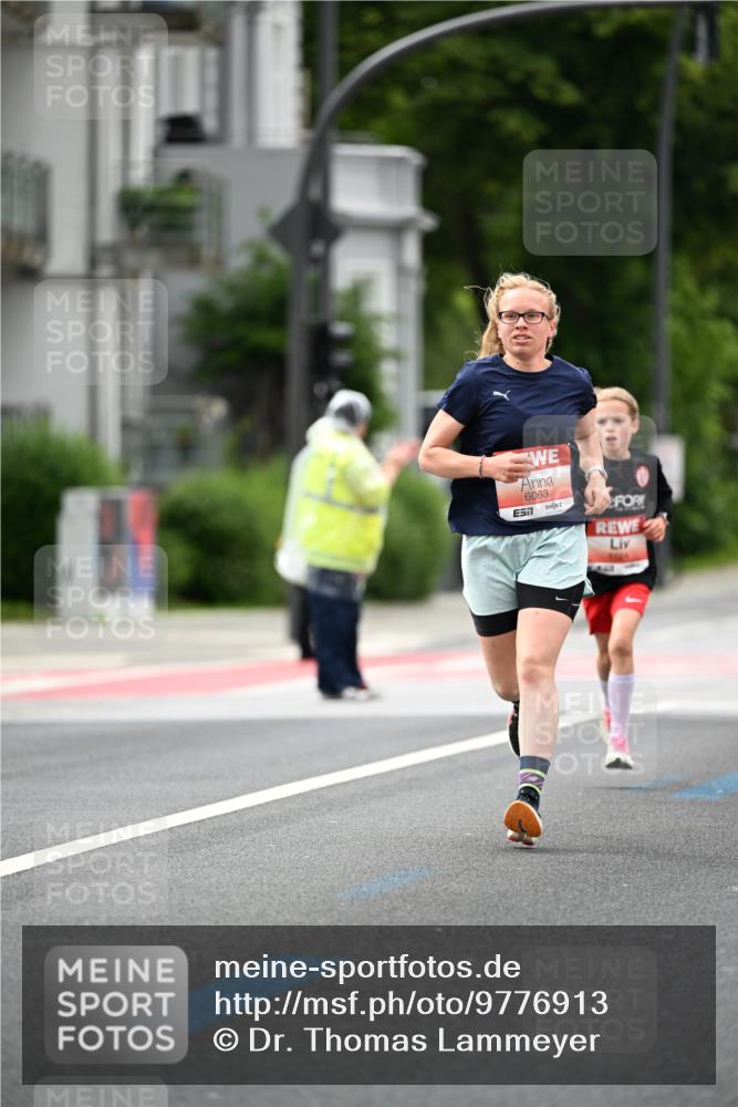 14.06.2026 - REWE Women's Run Dr. Thomas Lammeyer http://msf.ph/oto/9776913 14.06.2026 10:38:53 Laufen 6063, 7 meine-sportfotos.de