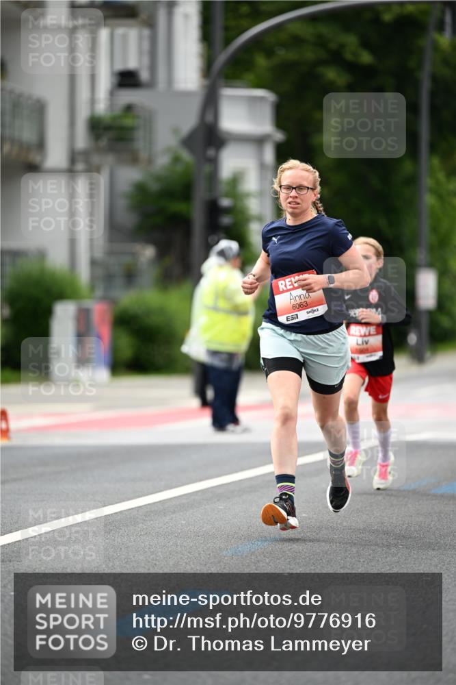 14.06.2026 - REWE Women's Run Dr. Thomas Lammeyer http://msf.ph/oto/9776916 14.06.2026 10:38:54 Laufen 6063, 7 meine-sportfotos.de
