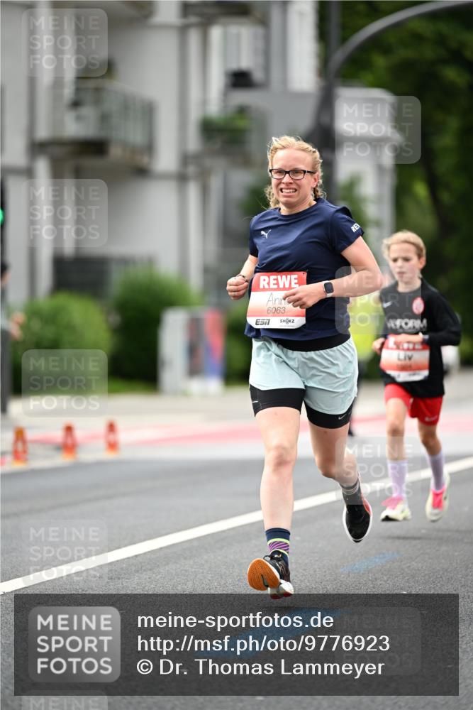 14.06.2026 - REWE Women's Run Dr. Thomas Lammeyer http://msf.ph/oto/9776923 14.06.2026 10:38:54 Laufen 6063 meine-sportfotos.de