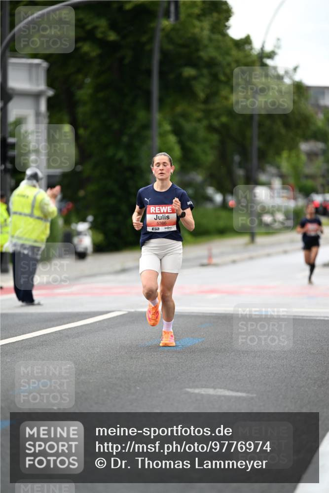 14.06.2026 - REWE Women's Run Dr. Thomas Lammeyer http://msf.ph/oto/9776974 14.06.2026 10:39:06 Laufen 5386, 57 meine-sportfotos.de