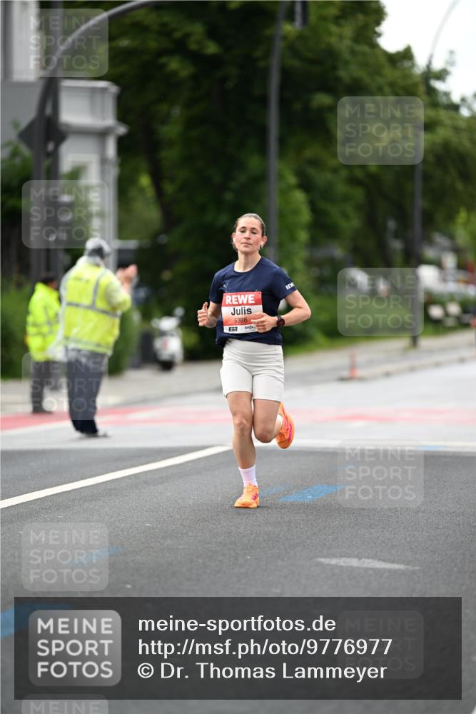 14.06.2026 - REWE Women's Run Dr. Thomas Lammeyer http://msf.ph/oto/9776977 14.06.2026 10:39:07 Laufen 5386, 7 meine-sportfotos.de