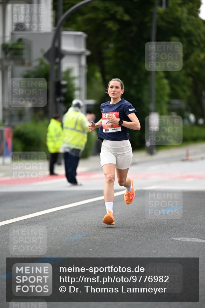 14.06.2026 - REWE Women's Run Dr. Thomas Lammeyer http://msf.ph/oto/9776982 14.06.2026 10:39:07 Laufen 5386 meine-sportfotos.de