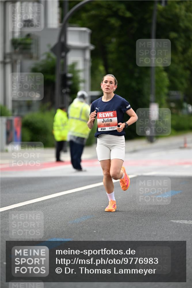14.06.2026 - REWE Women's Run Dr. Thomas Lammeyer http://msf.ph/oto/9776983 14.06.2026 10:39:07 Laufen 5386, 57 meine-sportfotos.de