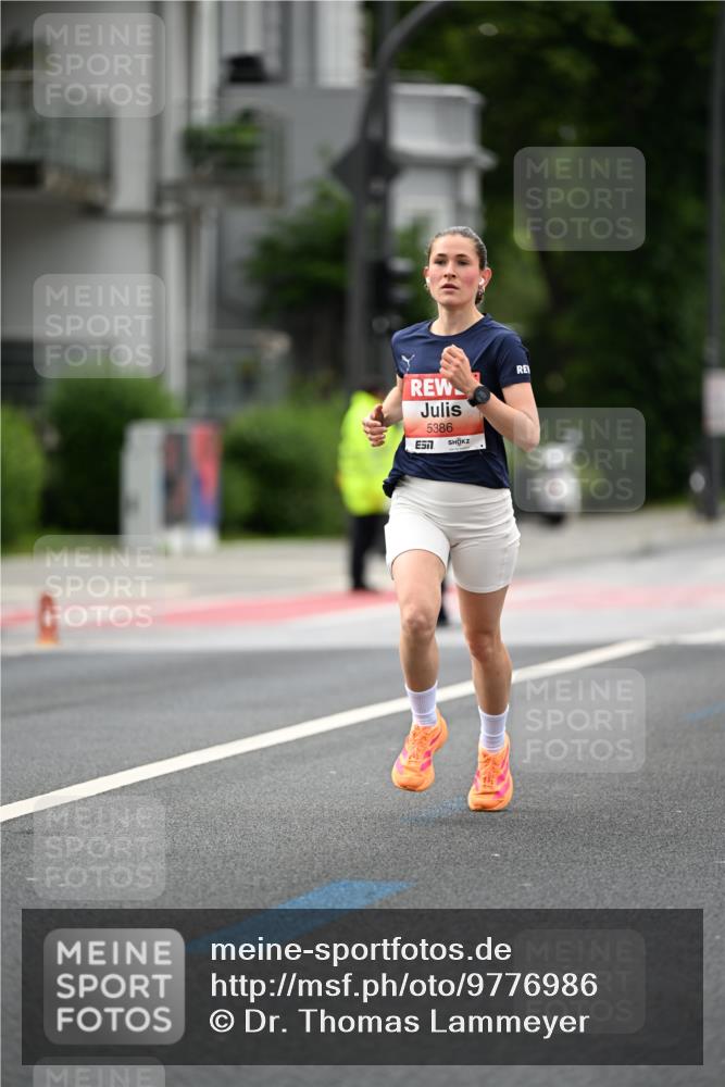 14.06.2026 - REWE Women's Run Dr. Thomas Lammeyer http://msf.ph/oto/9776986 14.06.2026 10:39:08 Laufen 5386, 7 meine-sportfotos.de