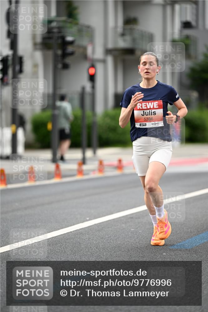 14.06.2026 - REWE Women's Run Dr. Thomas Lammeyer http://msf.ph/oto/9776996 14.06.2026 10:39:09 Laufen 5386, 7 meine-sportfotos.de