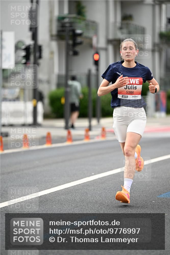 14.06.2026 - REWE Women's Run Dr. Thomas Lammeyer http://msf.ph/oto/9776997 14.06.2026 10:39:09 Laufen 5386 meine-sportfotos.de