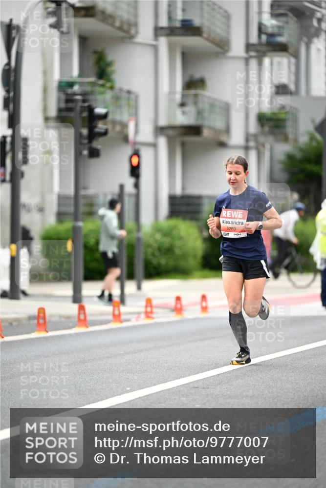 14.06.2026 - REWE Women's Run Dr. Thomas Lammeyer http://msf.ph/oto/9777007 14.06.2026 10:39:16 Laufen 5263, 7 meine-sportfotos.de