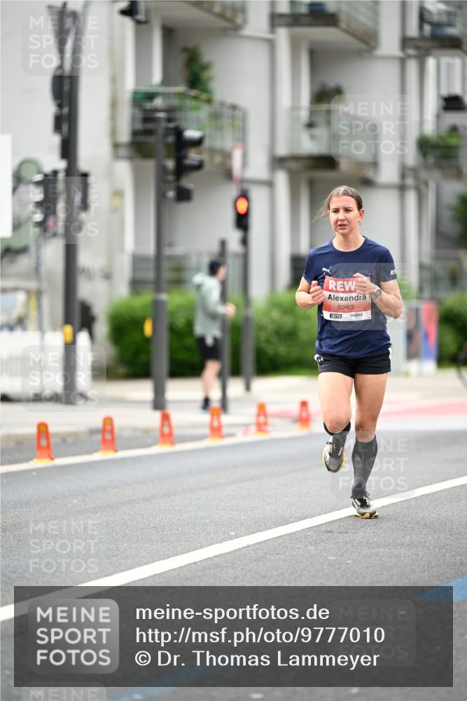 14.06.2026 - REWE Women's Run Dr. Thomas Lammeyer http://msf.ph/oto/9777010 14.06.2026 10:39:16 Laufen 5263, 7 meine-sportfotos.de