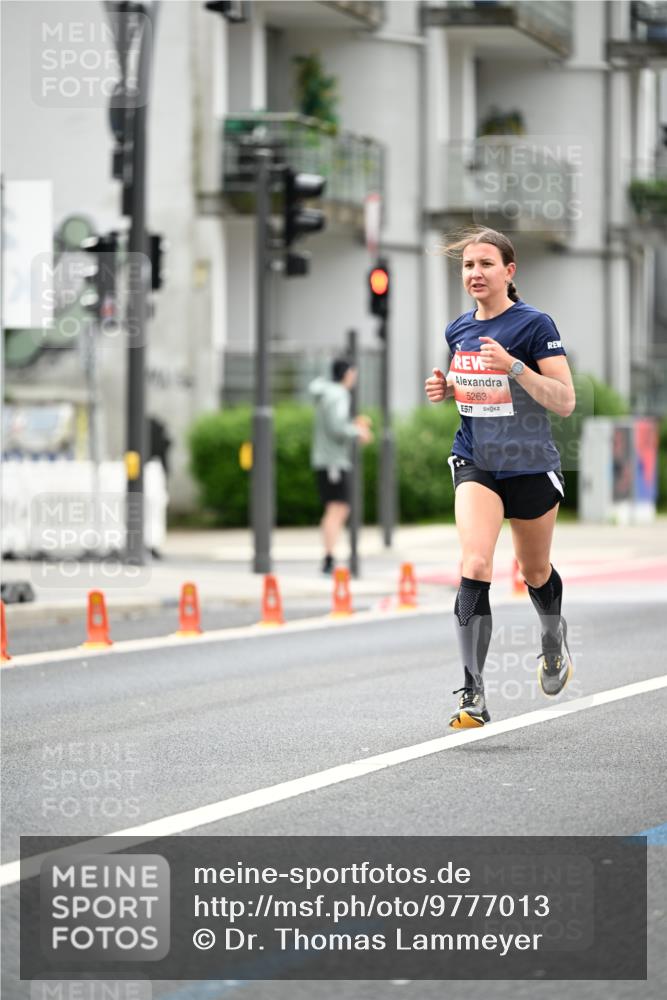 14.06.2026 - REWE Women's Run Dr. Thomas Lammeyer http://msf.ph/oto/9777013 14.06.2026 10:39:16 Laufen 5263, 77 meine-sportfotos.de