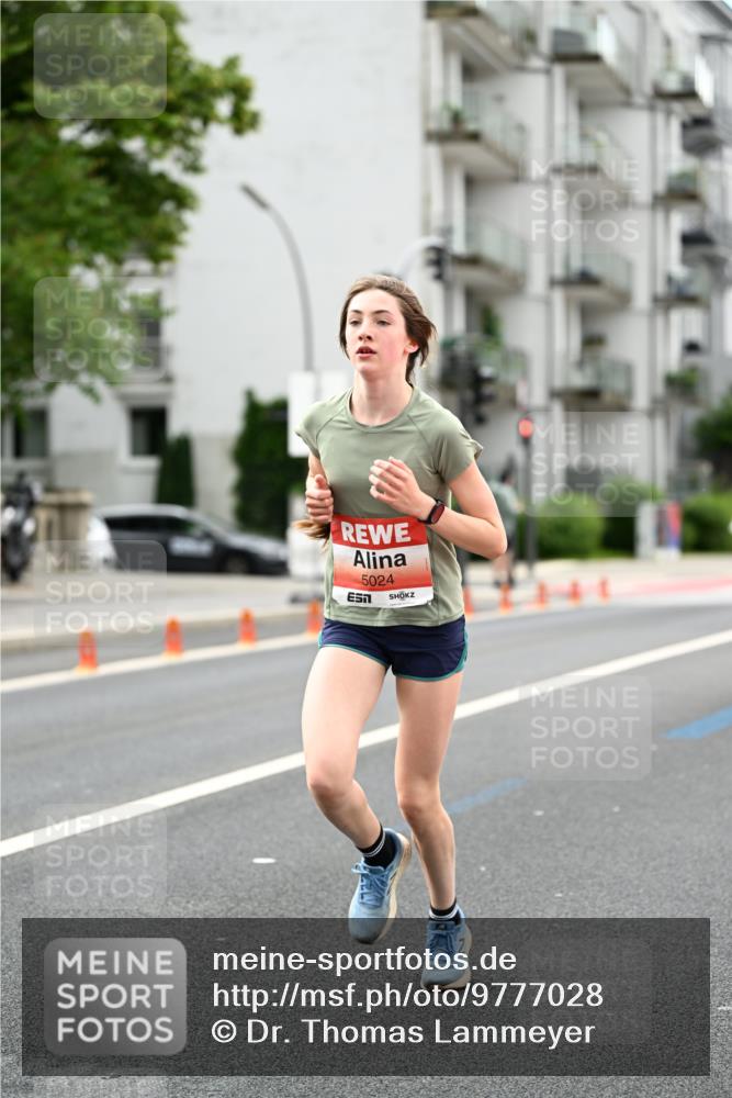 14.06.2026 - REWE Women's Run Dr. Thomas Lammeyer http://msf.ph/oto/9777028 14.06.2026 10:39:19 Laufen 5024 meine-sportfotos.de